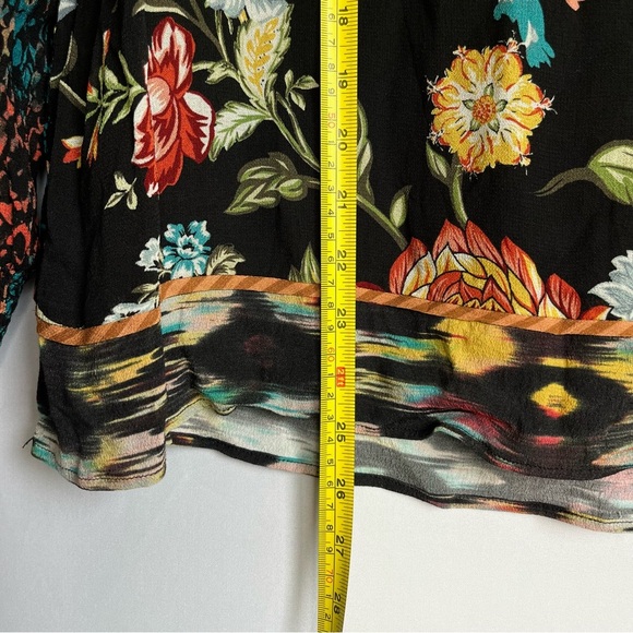 John Mark Top Sz L Mixed Print Animal Print Blouse Floral Tassel Shirring Artsy - Picture 10 of 14